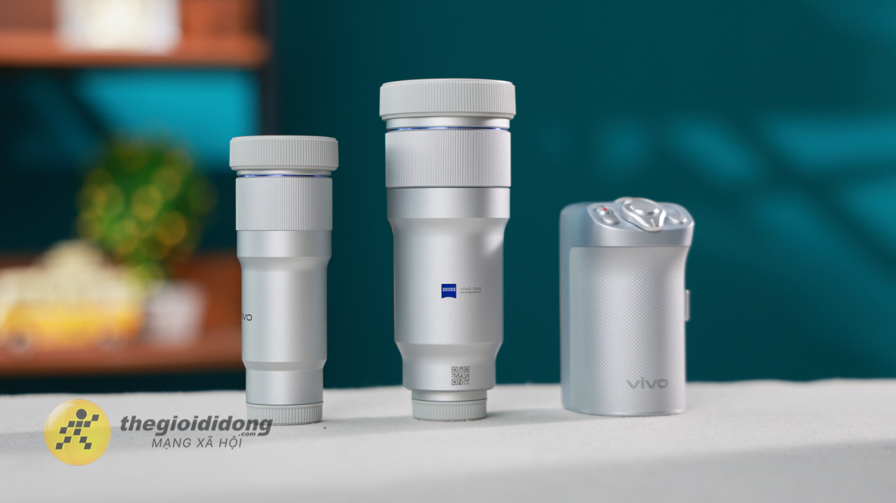 Trên tay nhanh vivo X300 Ultra và bộ Lens kit: Cụm camera siêu khủng, thiết kế đẹp Trên tay nhanh vivo X300 Ultra và bộ Lens kit: Cụm camera siêu khủng, thiết kế đẹp