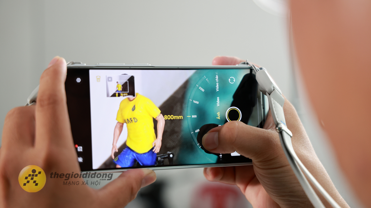 Trên tay nhanh vivo X300 Ultra và bộ Lens kit: Cụm camera siêu khủng, thiết kế đẹp Trên tay nhanh vivo X300 Ultra và bộ Lens kit: Cụm camera siêu khủng, thiết kế đẹp