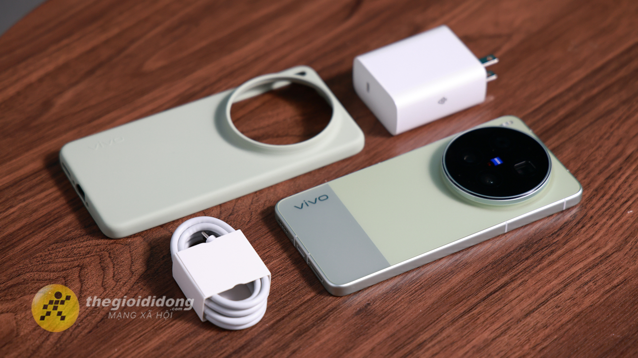 Trên tay nhanh vivo X300 Ultra và bộ Lens kit: Trên tay nhanh vivo X300 Ultra và bộ Lens kit: