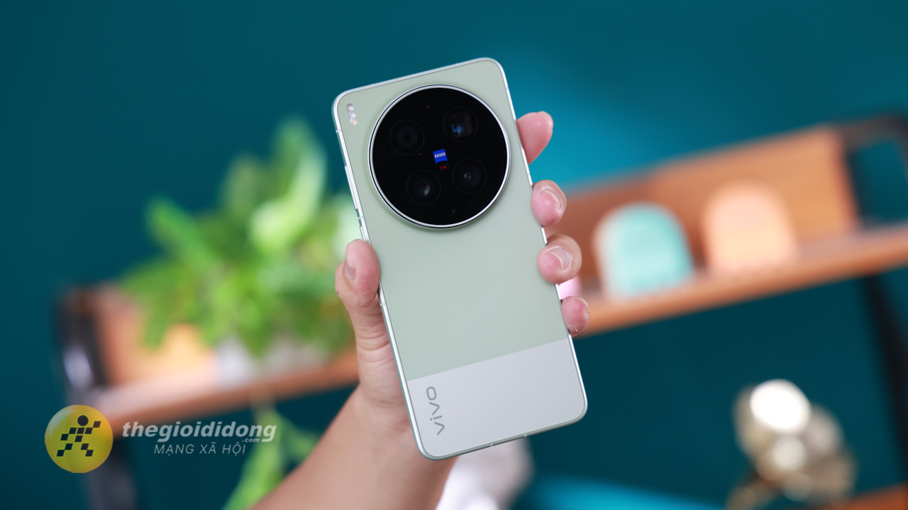 Trên tay nhanh vivo X300 Ultra và bộ Lens kit: Cụm camera siêu khủng, thiết kế đẹp Trên tay nhanh vivo X300 Ultra và bộ Lens kit: Cụm camera siêu khủng, thiết kế đẹp