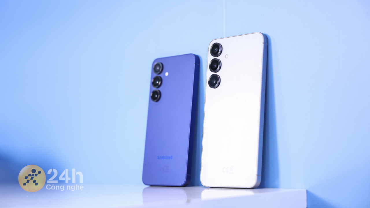 TOP 10 chiếc smartphone bán chạy nhất Thế Giới Q4/2025, thì có đến 4 máy Samsung