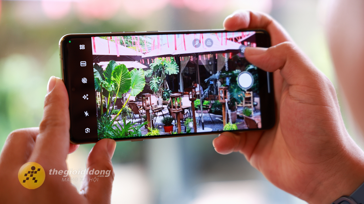 Chiếc flagship motorola Signature có những điểm gì khiến bạn phải cân nhắc xuống tiền?