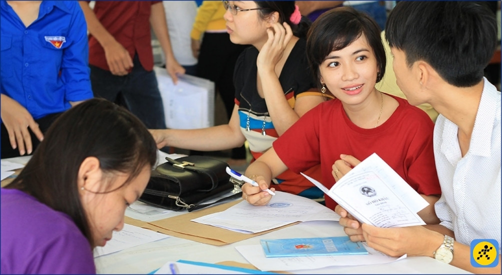 Luôn chuẩn bị sẵn các bản sao học bạ công chứng, giấy chứng nhận ưu tiên và căn cước công dân