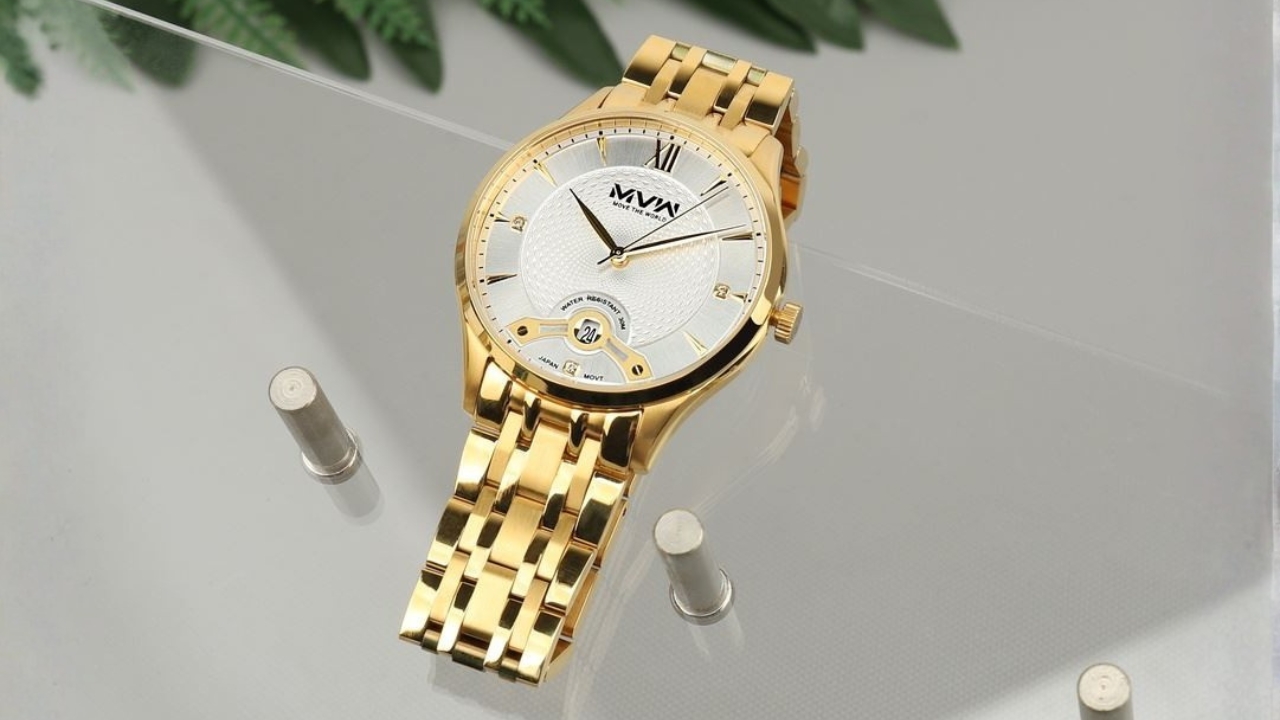 Cùng mình chọn mua đồng hồ đeo tay “xúng xính” chơi lễ lớn thôi nào!