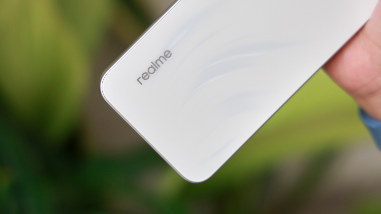 realme 16T