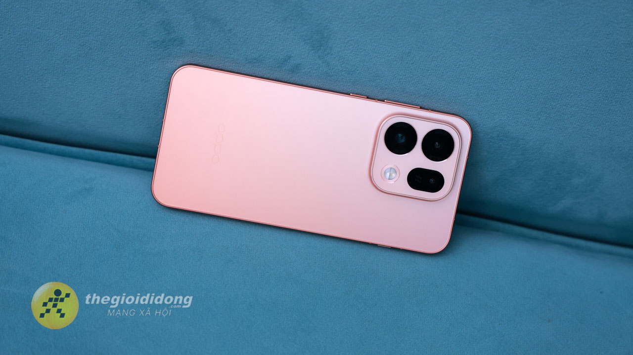 OPPO Find X9s