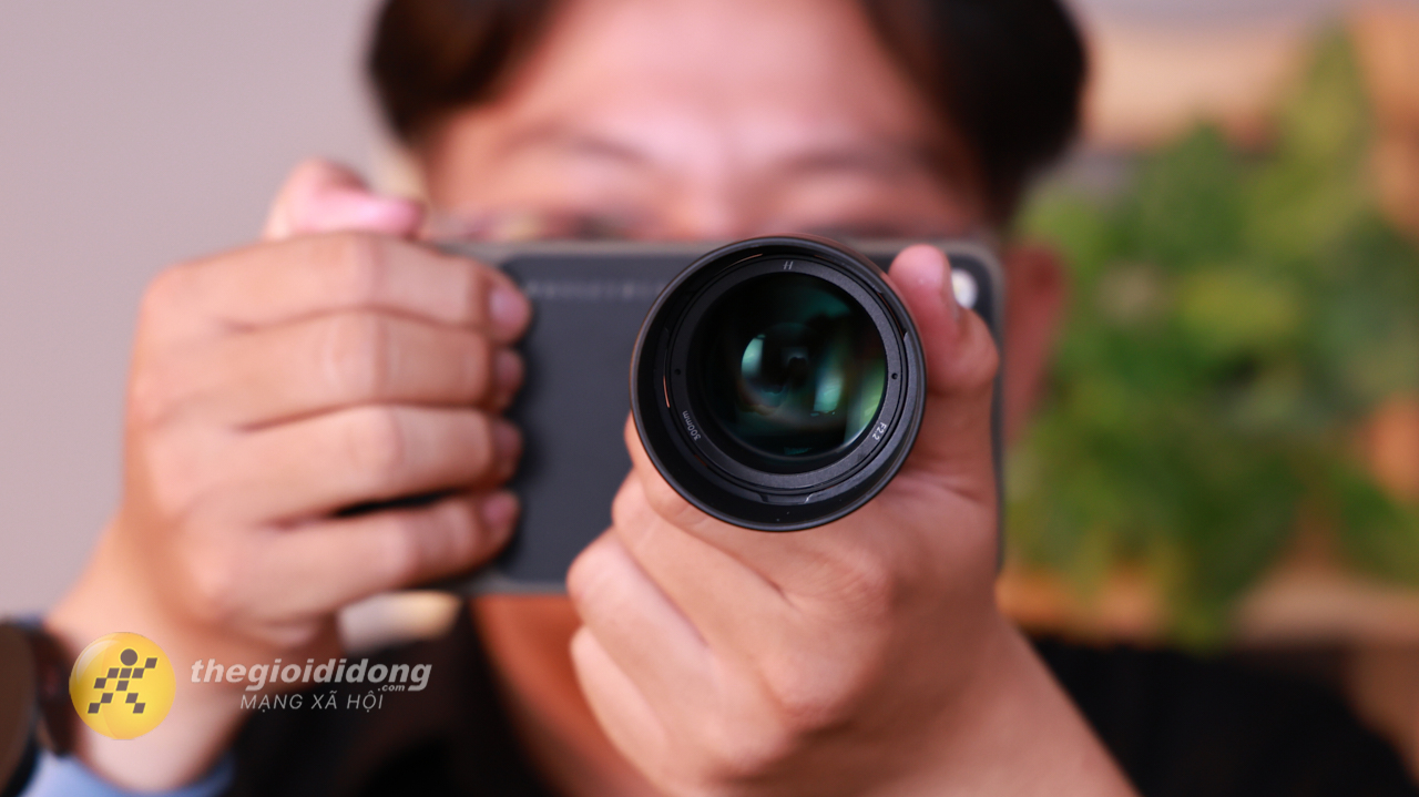 Trên tay OPPO Find X9 Ultra: Siêu phẩm có thông số camera 