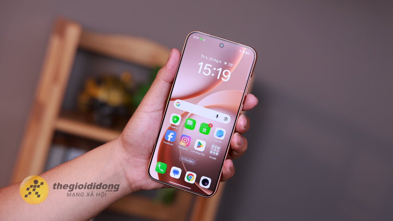 Trên tay OPPO Find X9s: Sắc Cam rực rỡ, chip Dimensity 9500s, pin lớn 7.025 mAh