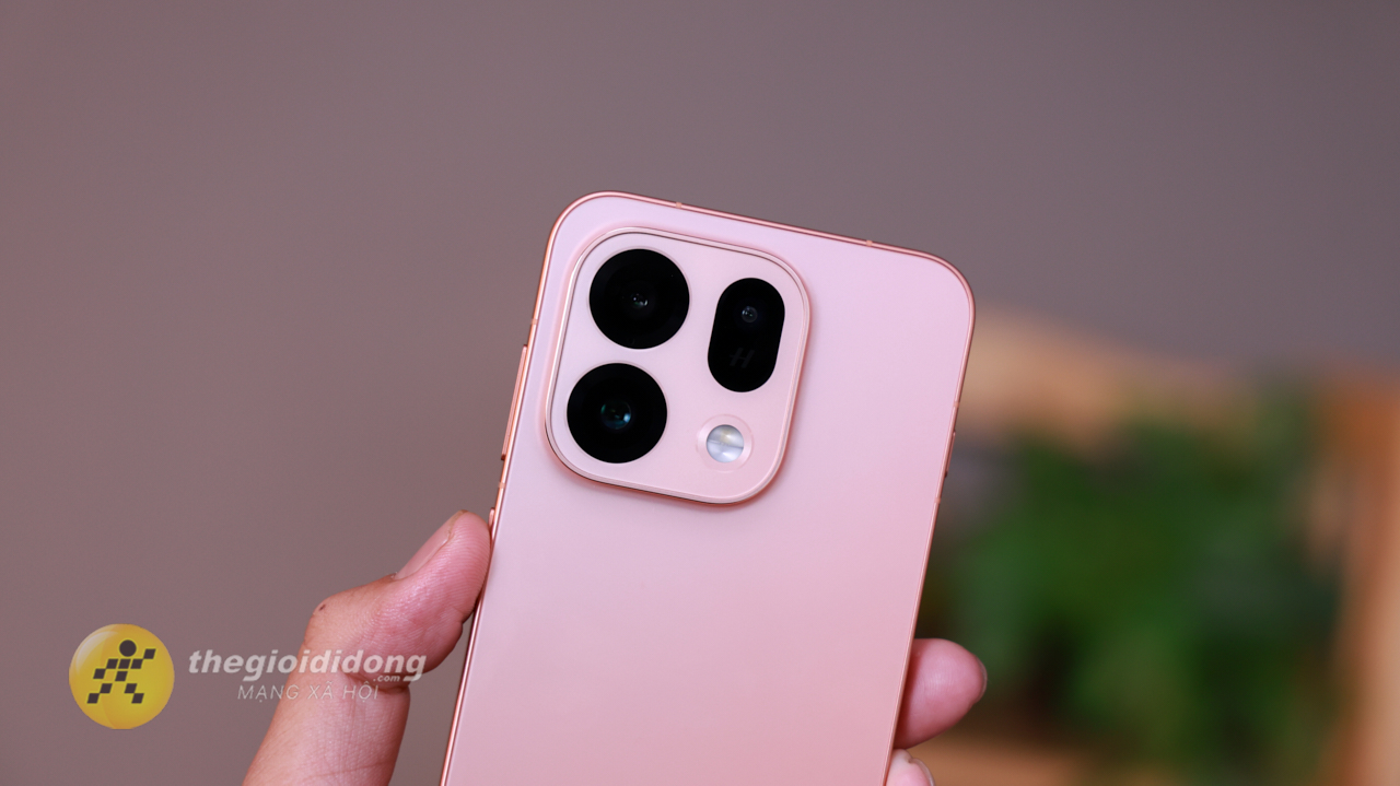 Trên tay OPPO Find X9s: Sắc Cam rực rỡ, chip Dimensity 9500s, pin lớn 7.025 mAh