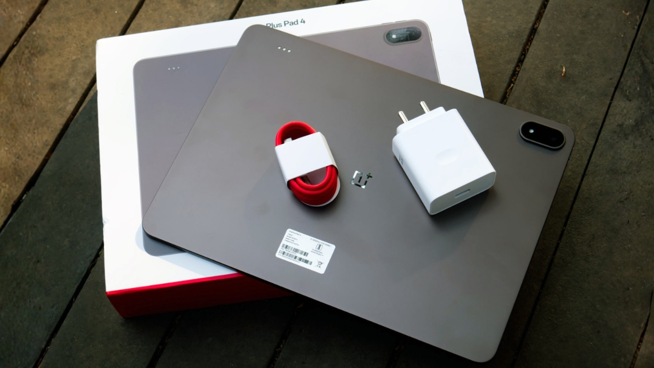 Trên tay OnePlus Pad 4: Vi xử lý Snapdragon 8 Elite Gen 5 đầu bảng cực kỳ mạnh mẽ Trên tay OnePlus Pad 4: Vi xử lý Snapdragon 8 Elite Gen 5 đầu bảng cực kỳ mạnh mẽ