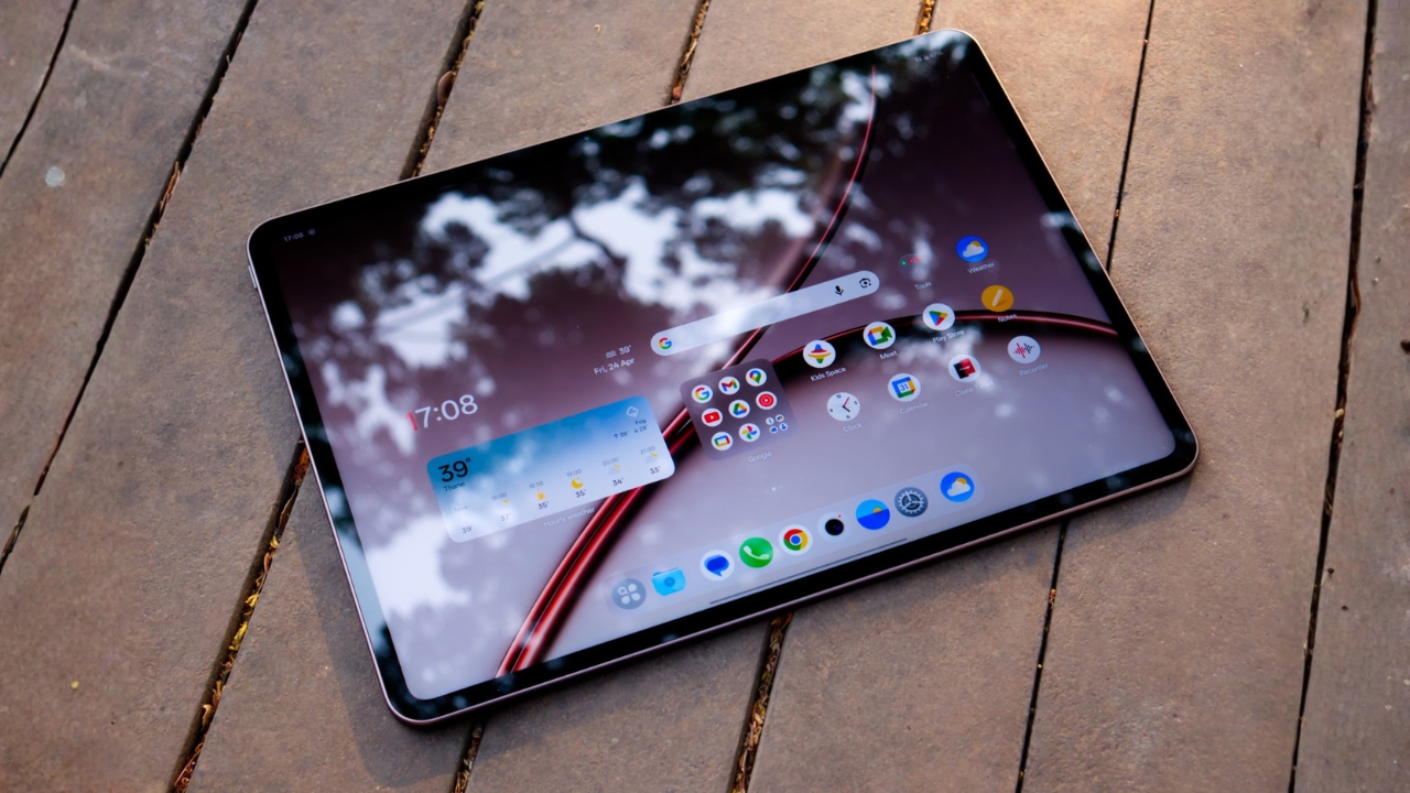 Trên tay OnePlus Pad 4: Vi xử lý Snapdragon 8 Elite Gen 5 đầu bảng cực kỳ mạnh mẽ Trên tay OnePlus Pad 4: Vi xử lý Snapdragon 8 Elite Gen 5 đầu bảng cực kỳ mạnh mẽ