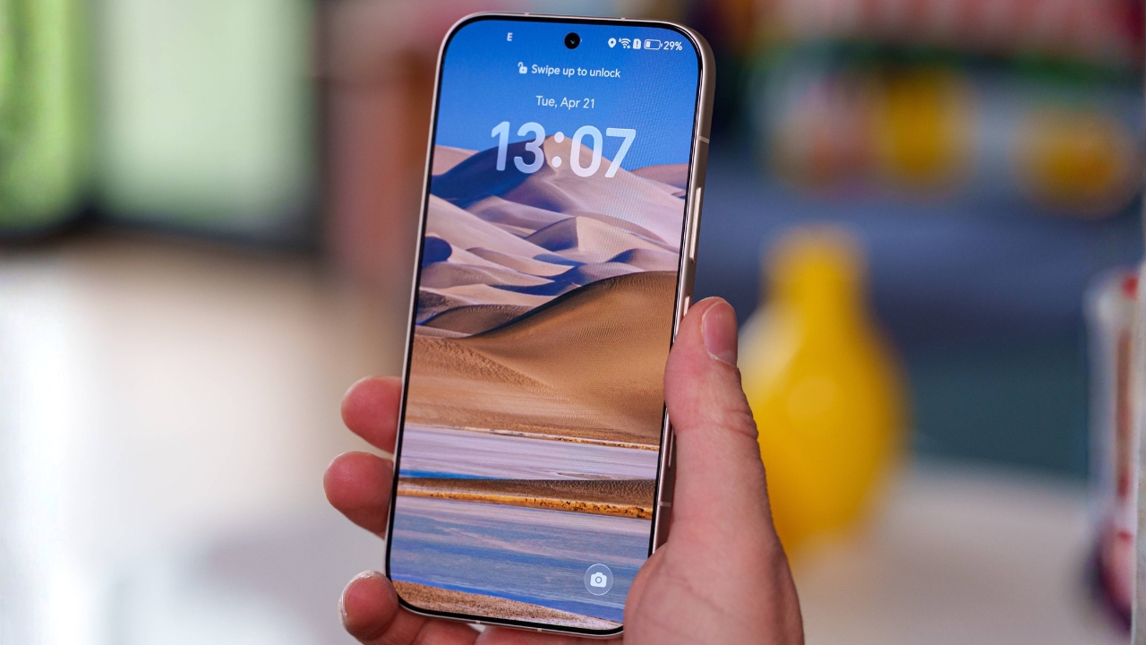 Trên tay HONOR 600 Pro: Thiết kế quen quen, Snapdragon 8 Elite và camera 200 MP siêu xịn