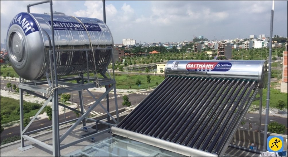 Bạn hoàn toàn có thể tự lắp đặt bồn nước nếu có kiến thức cơ bản về kỹ thuật điện nước và đầy đủ dụng cụ hỗ trợ
