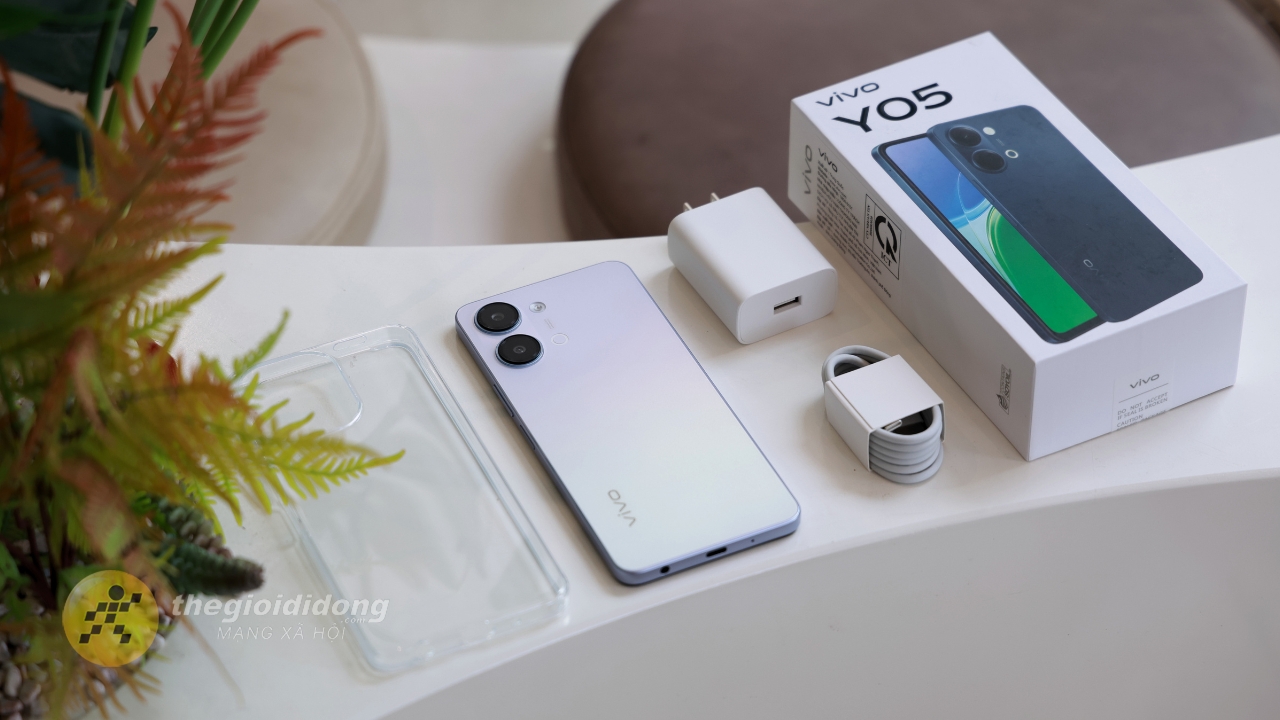 Trên tay vivo Y05: Màn hình sáng 1.200 nits, UNISOC 7225 và pin khủng 6.500 mAh
