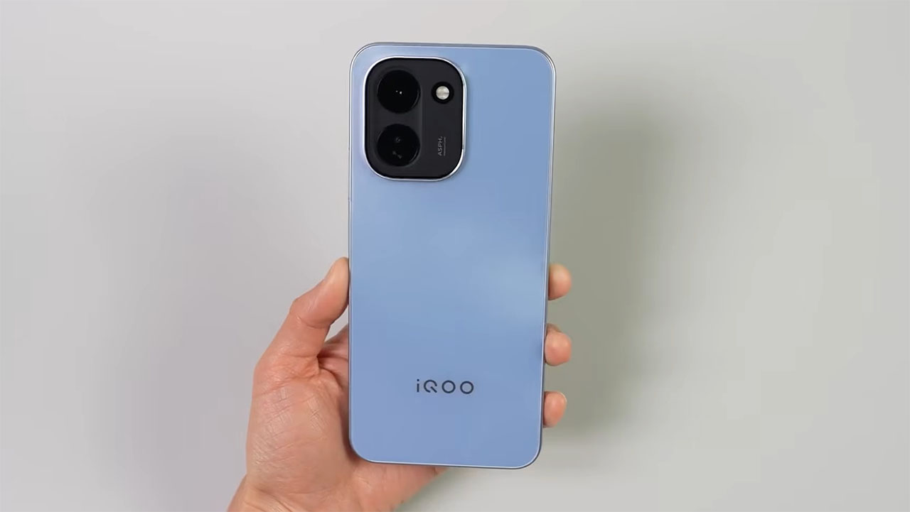 Đánh giá iQOO Z11 Thiết kế