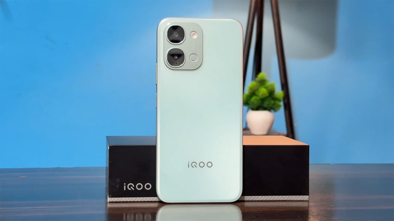 Đánh giá iQOO Z11x Thiết kế
