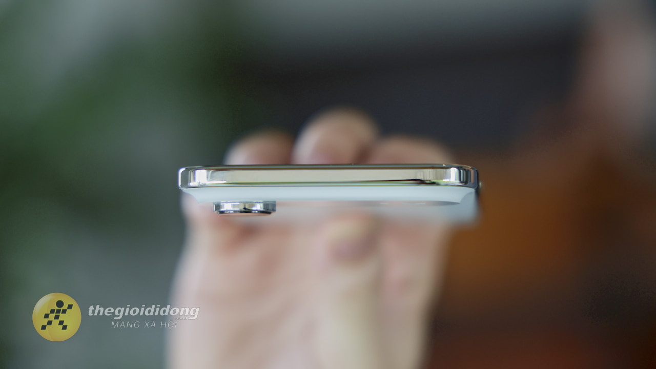 Đánh giá iPhone Air Camera lồi