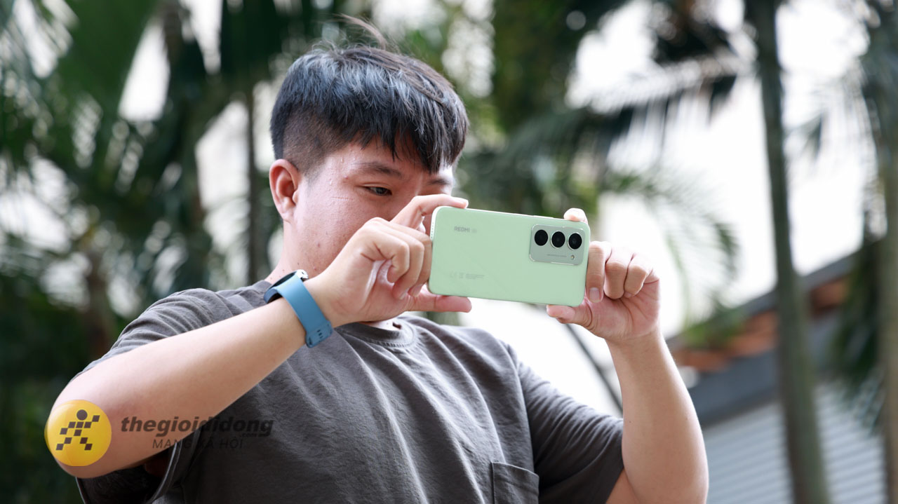 Thời đại smartphone pin khủng trên 7.000 mAh Xiaomi Redmi 15 5G