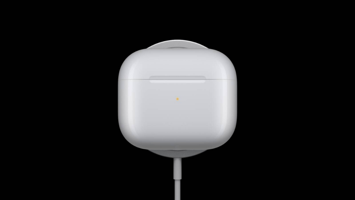 AirPods Pro 3 hỗ trợ c&ocirc;ng nghệ sạc kh&ocirc;ng d&acirc;y MagSafe