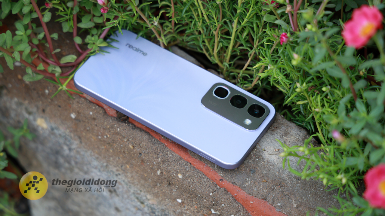 Điểm qua những điểm nổi bật của realme C100 trong tầm giá 7 - 8 triệu đồng Điểm qua những điểm nổi bật của realme C100 trong tầm giá 7 - 8 triệu đồng
