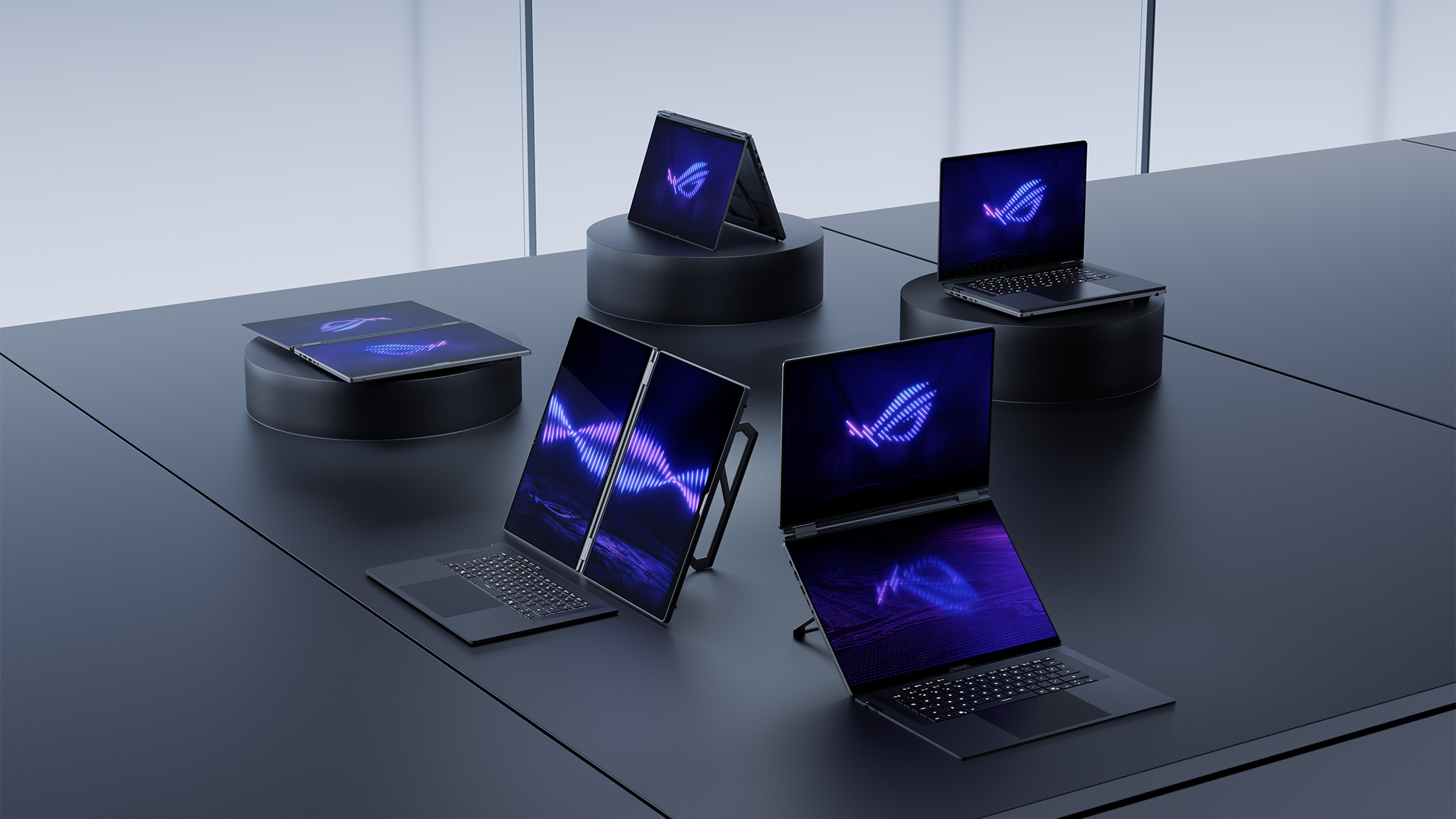 ROG Zephyrus Duo (GX651) ROG Zephyrus Duo (GX651)