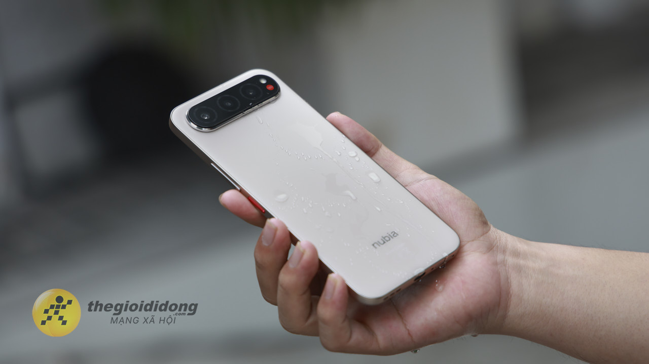 Trên tay Nubia Air: Giá hơn 5 triệu mà có màn hình AMOLED 1.5K, thiết kế siêu mỏng 6 mm Trên tay Nubia Air: Giá hơn 5 triệu mà có màn hình AMOLED 1.5K, thiết kế siêu mỏng 6 mm