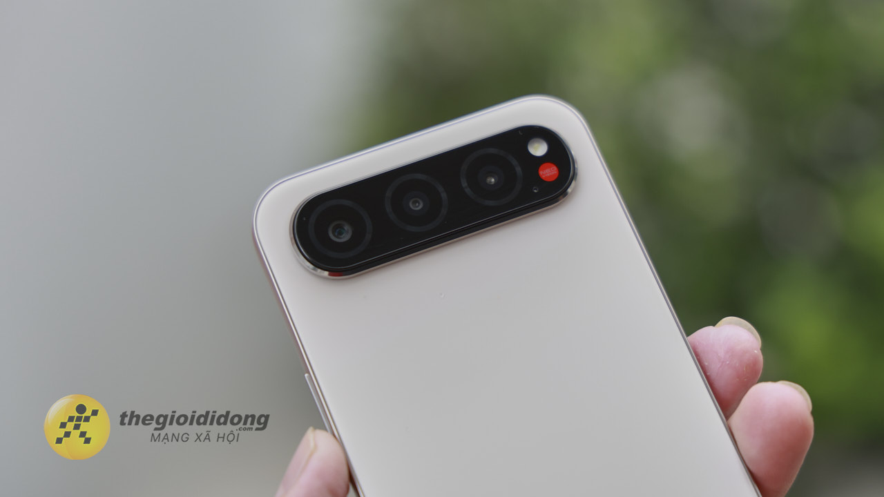 Trên tay Nubia Air: Giá hơn 5 triệu mà có màn hình AMOLED 1.5K, thiết kế siêu mỏng 6 mm Trên tay Nubia Air: Giá hơn 5 triệu mà có màn hình AMOLED 1.5K, thiết kế siêu mỏng 6 mm