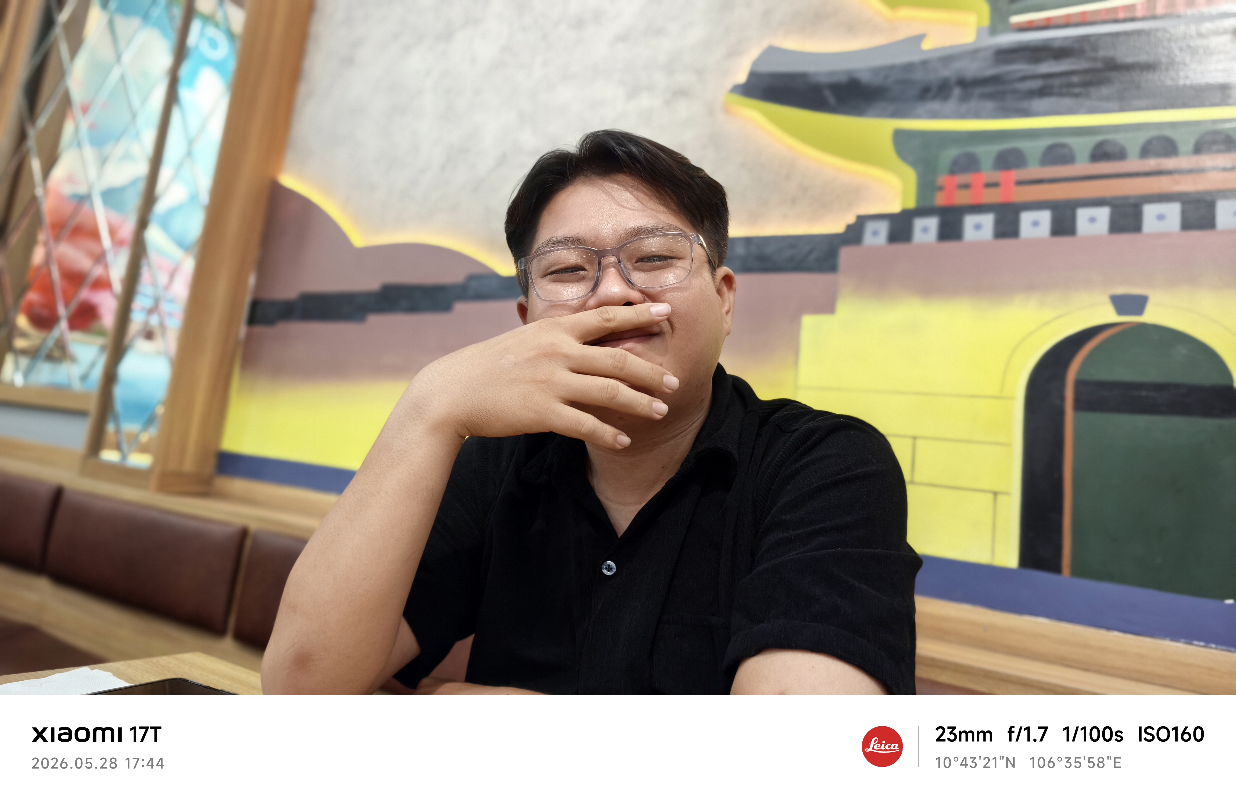 Trên tay Xiaomi 17T: Dimensity 8500-Ultra mạnh mẽ, camera tiềm vọng 5x