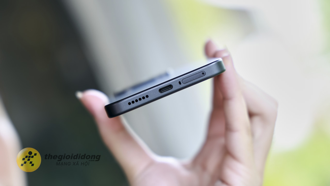 Trên tay Xiaomi 17T: Dimensity 8500-Ultra mạnh mẽ, camera tiềm vọng 5x