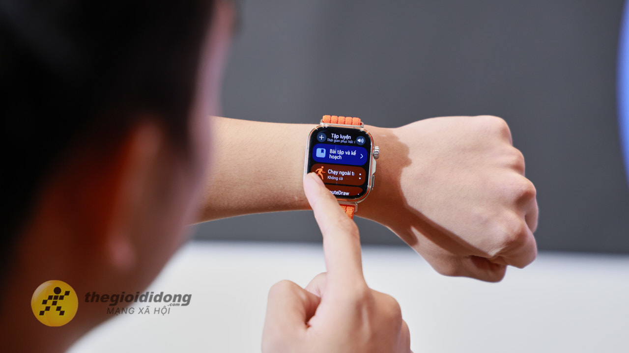 Trên tay HUAWEI Watch Fit 5 Pro: Viền Titan kết hợp màn hình Sapphire, màn hình 3.000 nits Trên tay HUAWEI Watch Fit 5 Pro: Viền Titan kết hợp màn hình Sapphire, màn hình 3.000 nits
