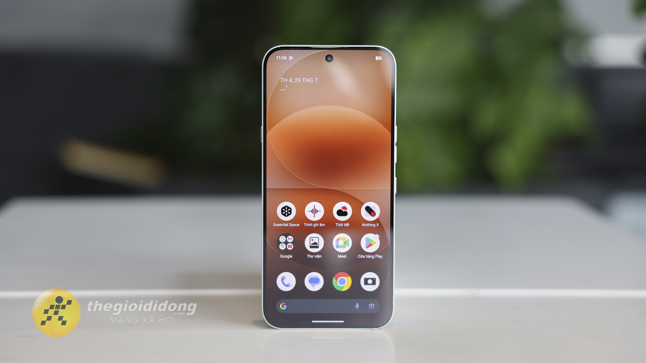 Trên tay Nothing Phone (4a) Pro Trên tay Nothing Phone (4a) Pro