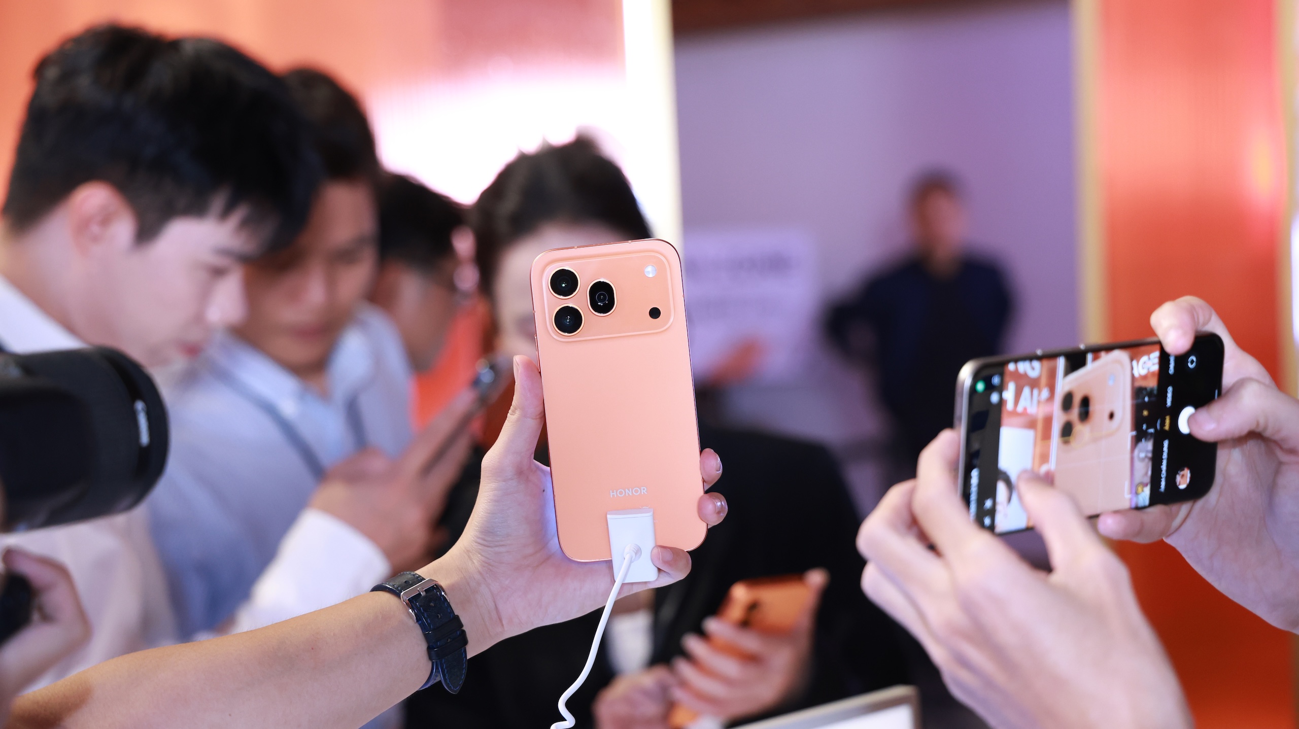 HONOR 600 Series