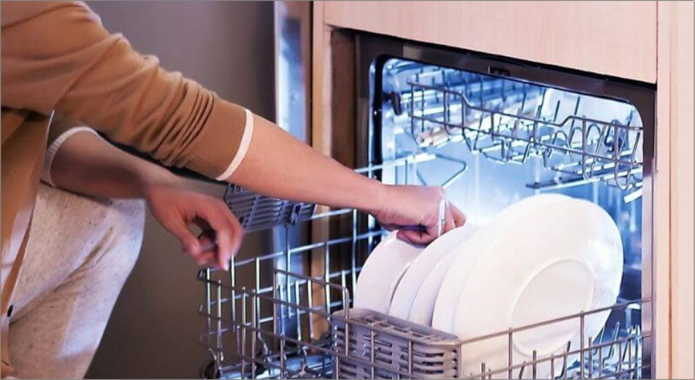 Máy rửa bát Kocher hoạt động cực kỳ mượt mà, độ ồn chỉ dao động từ 42dB - 49dB