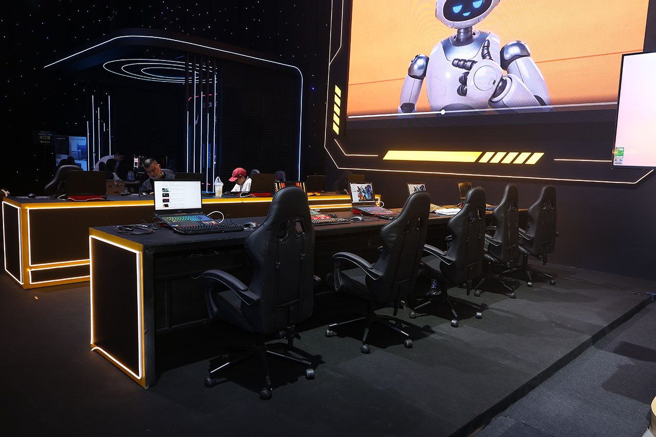 Lên lịch phá đảo TECHWORLD 2026