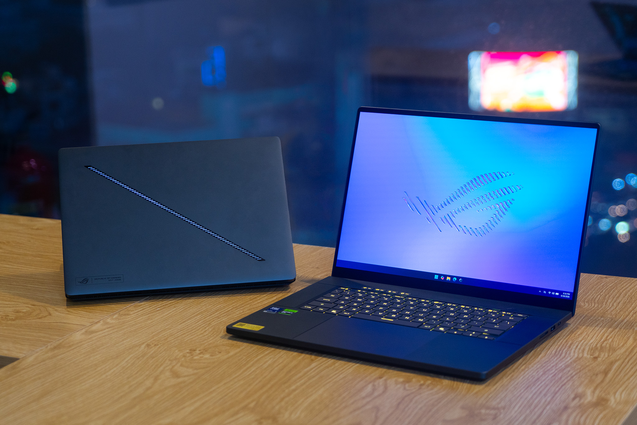 ROG Zephyrus Duo