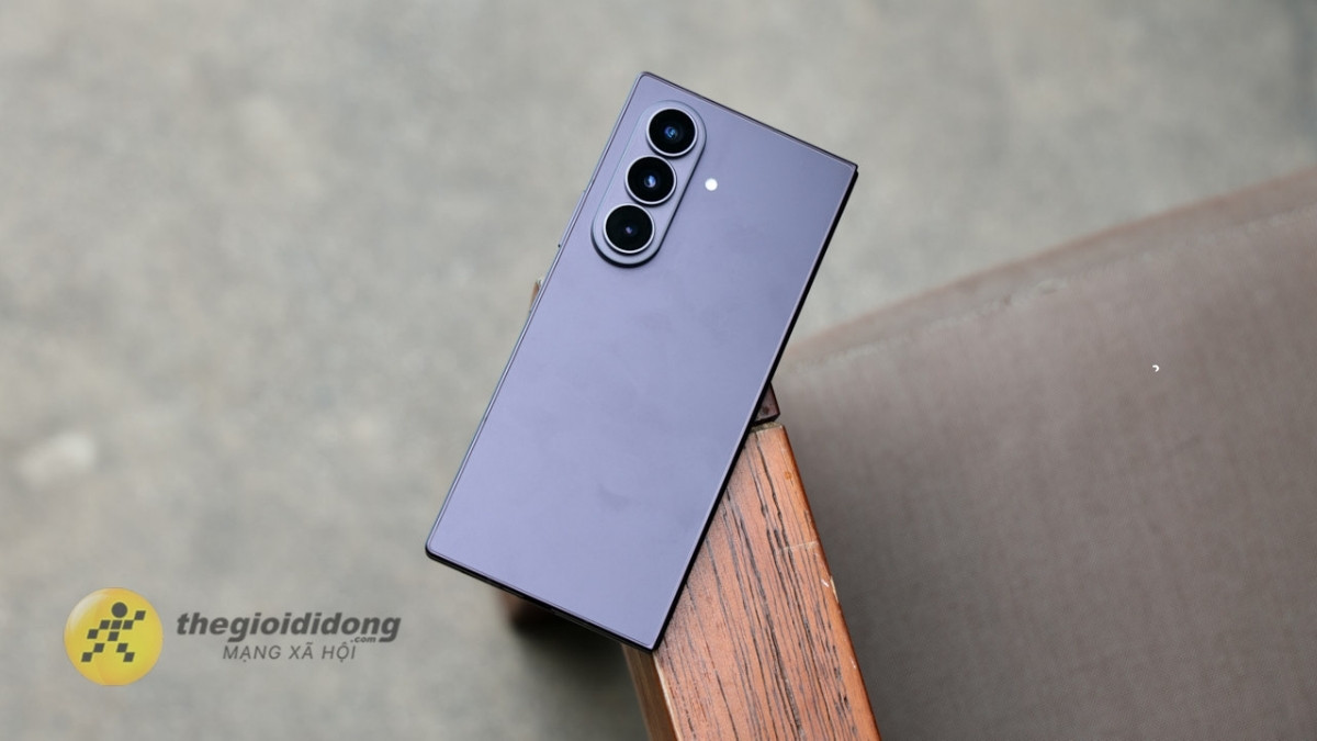 Galaxy Z Fold 8 Ultra hỗ trợ zoom quang 3x và zoom AI 30x Galaxy Z Fold 8 Ultra hỗ trợ zoom quang 3x và zoom AI 30x