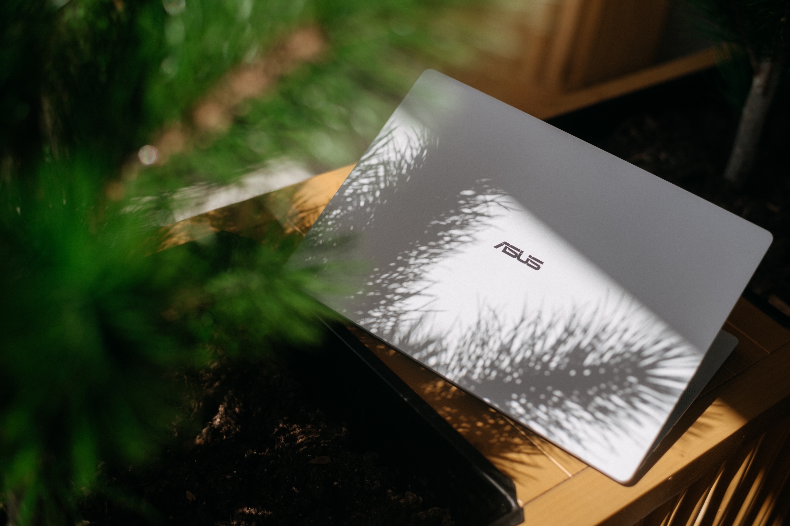 ASUS ExpertBook Ultra