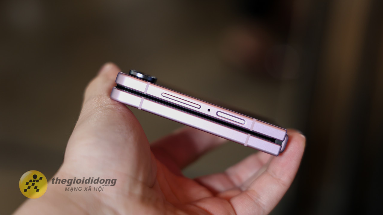 Galaxy Z Flip8 Ra Mắt Galaxy Z Flip8 Ra Mắt