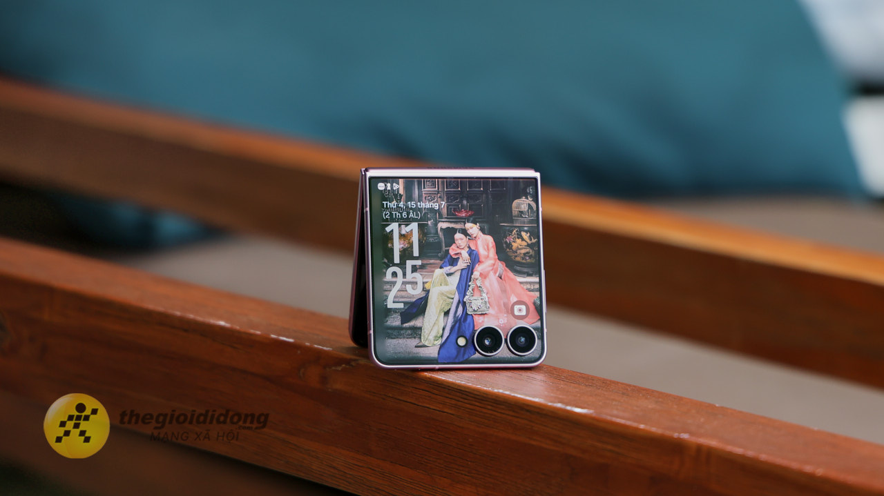Galaxy Z Flip8 Ra Mắt Galaxy Z Flip8 Ra Mắt