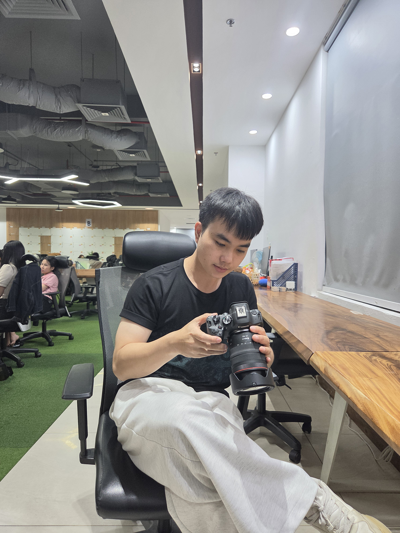 Dưới Đây Là Hình Ảnh Được Chụp Từ Galaxy Z Fold8 Dưới Đây Là Hình Ảnh Được Chụp Từ Galaxy Z Fold8