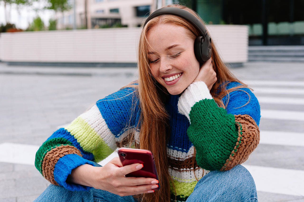 Jbl Ra Mắt Bộ Tứ Tai Nghe Không Dây Tune Series Mới