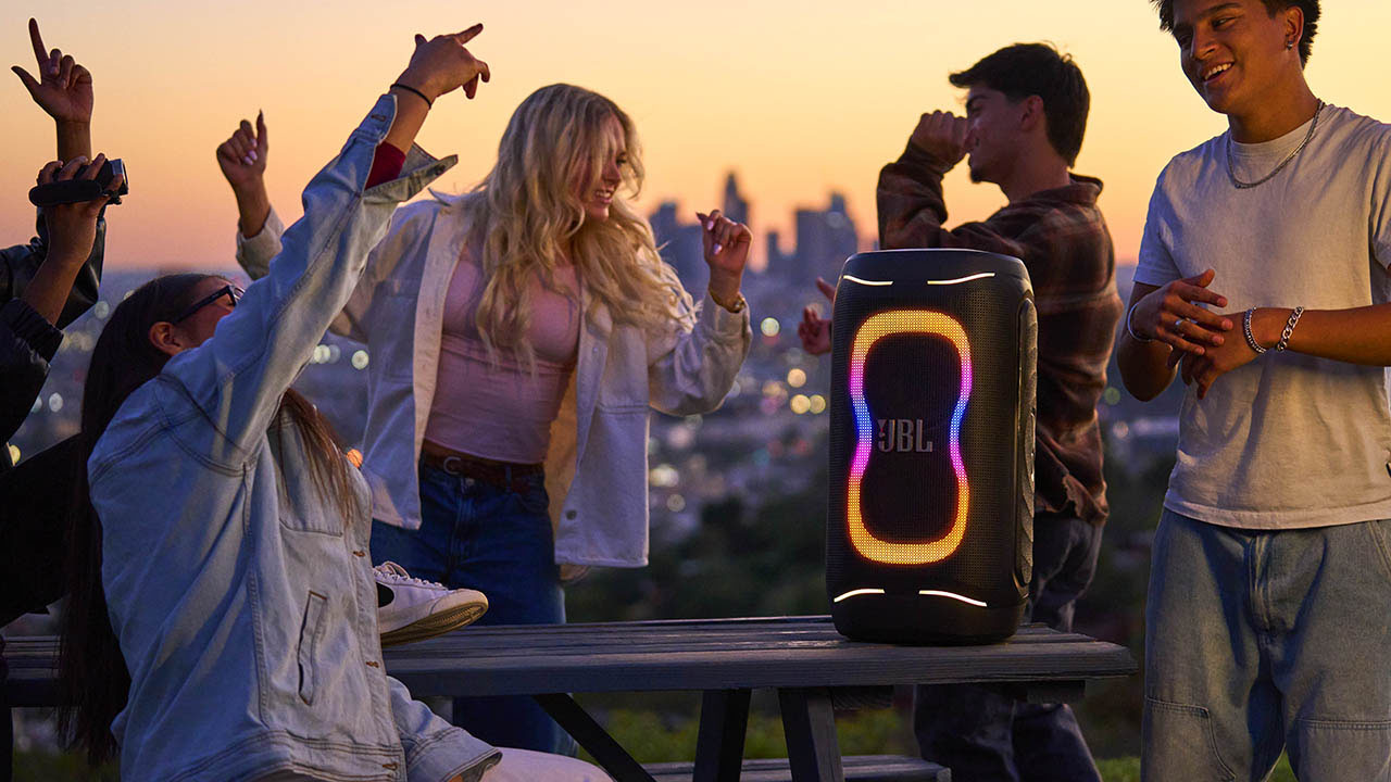Jbl Trình Làng Bộ Đôi Loa Partybox 330 Và Partybox 130 Jbl Trình Làng Bộ Đôi Loa Partybox 330 Và Partybox 130