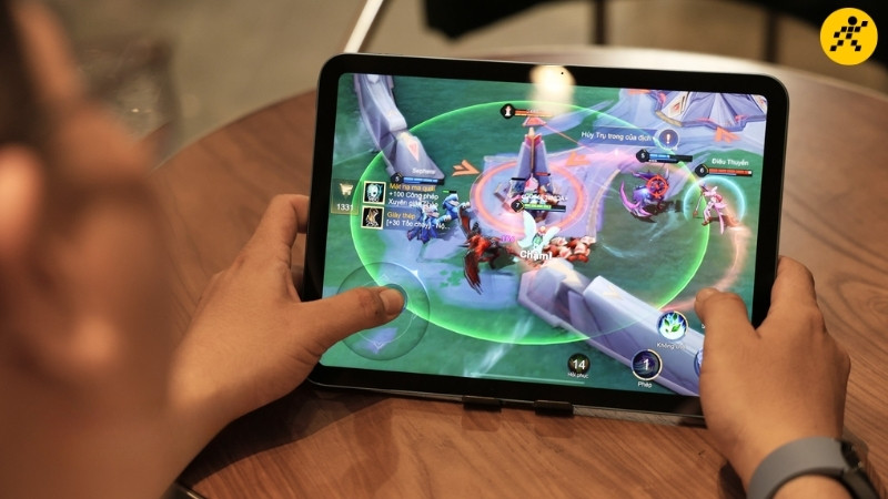 iPad A16 dùng màn hình Retina IPS LCD 11 inch iPad A16 dùng màn hình Retina IPS LCD 11 inch