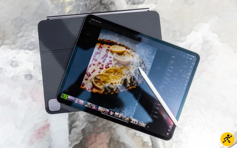iPad Pro M4 dùng màn Ultra Retina XDR 11 inch nên dễ làm việc sáng tạo hơn iPad Pro M4 dùng màn Ultra Retina XDR 11 inch nên dễ làm việc sáng tạo hơn