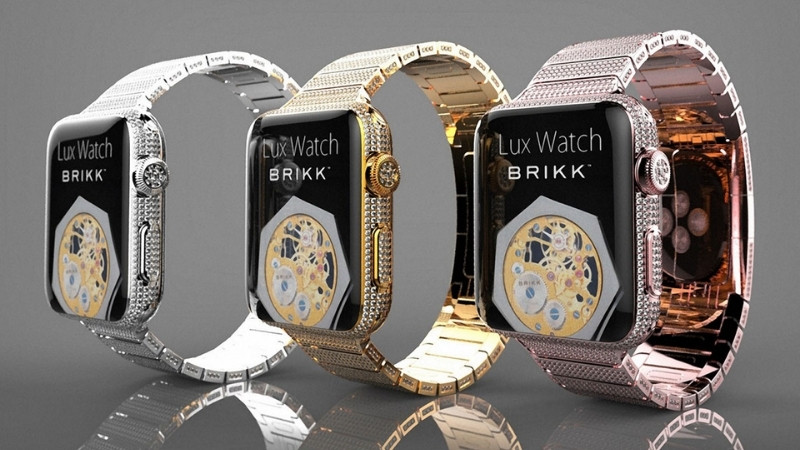 Brikk Lux Watch Omni sở hữu nền tảng Apple Watch nhưng được n&acirc;ng cấp bằng v&agrave;ng 18K, kim cương