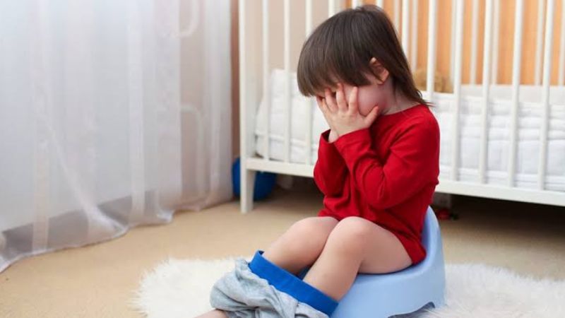 Trẻ 3 tuổi bị táo bón phụ thuộc vào nhiều nguyên nhân