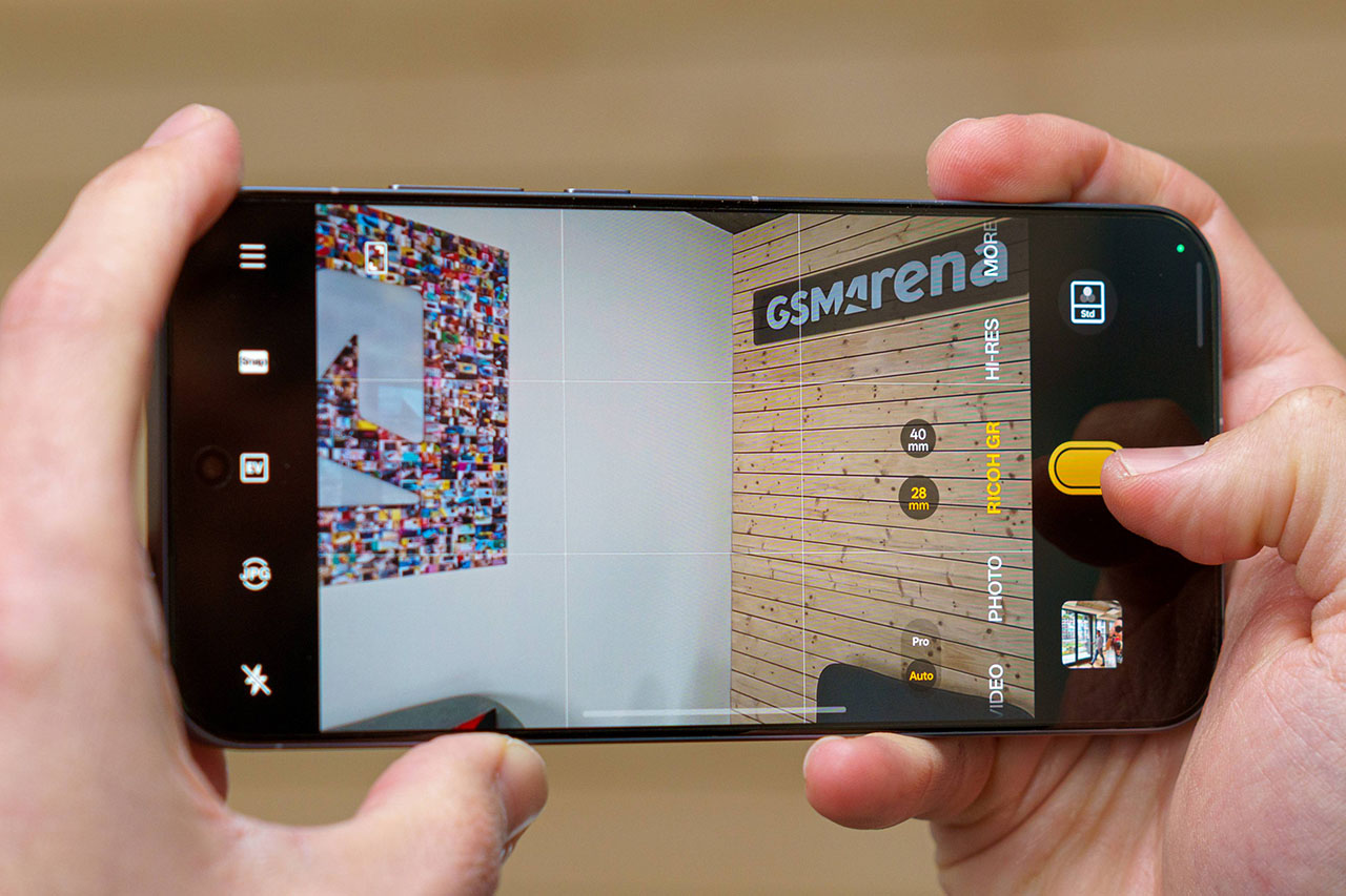 Trên tay realme GT8 Pro 5G Trên tay realme GT8 Pro 5G