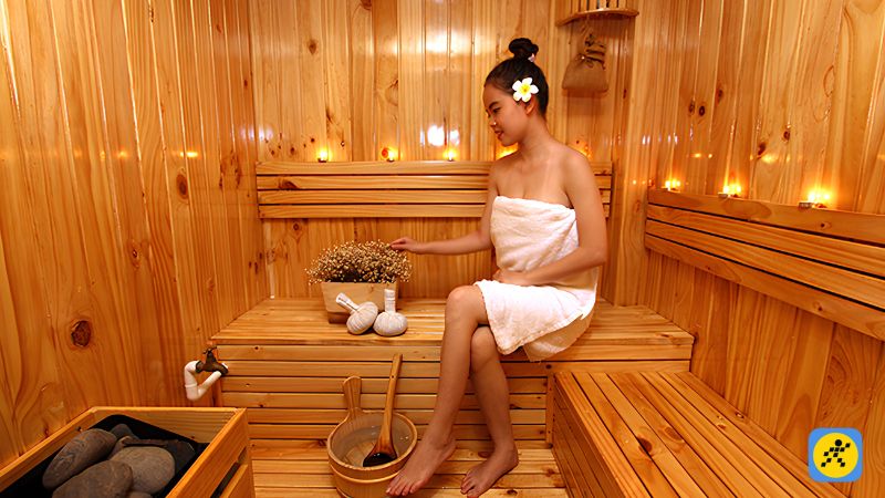 Sau khi rời khỏi phòng xông hơi, bạn hãy nghỉ ngơi tối thiểu 30 - 45 phút