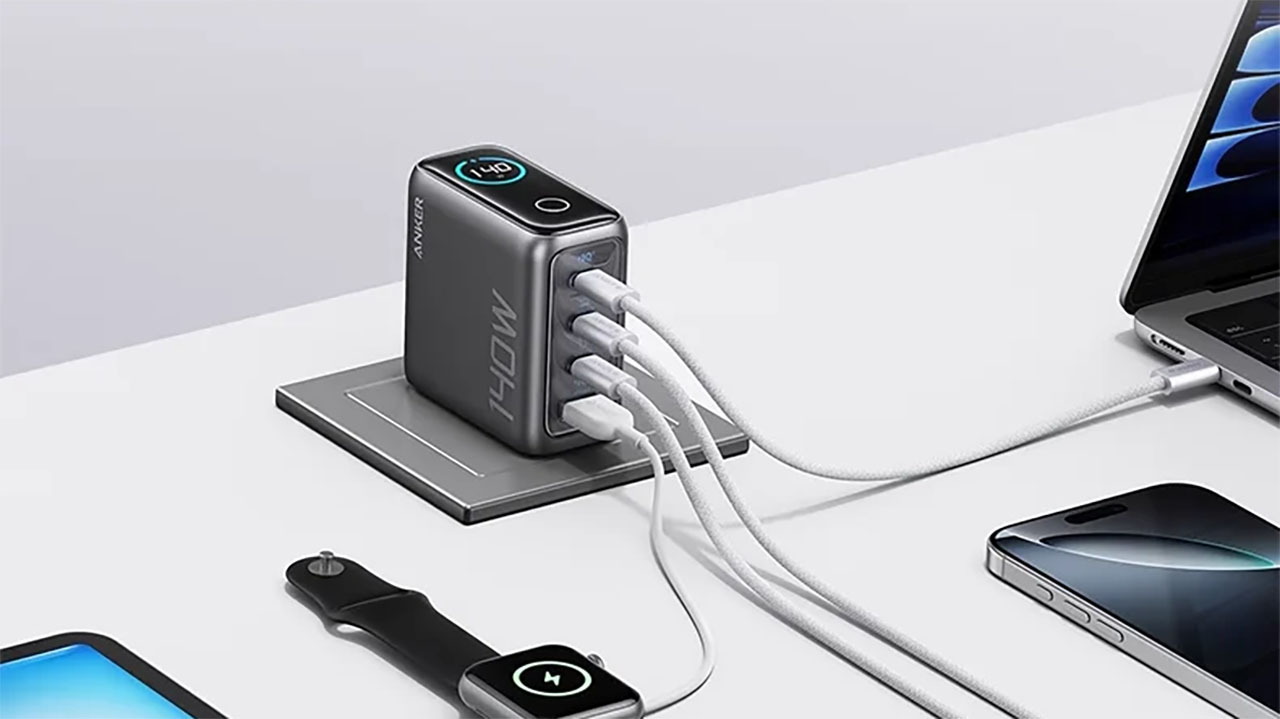 Màn Hình Trên Củ Sạc Anker Có Chuẩn Không