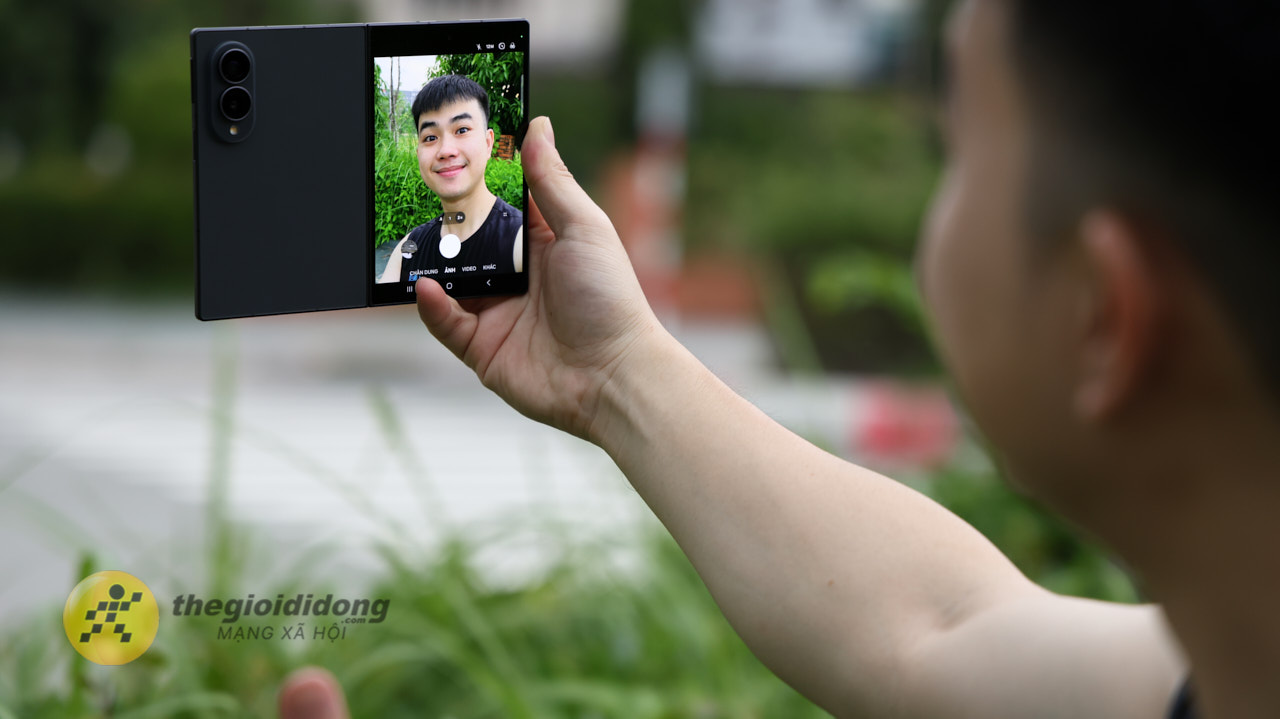 Cụm Camera 50 Mp Bắt Trọn Khoảnh Khắc, Linh Hoạt Mọi Góc Độ